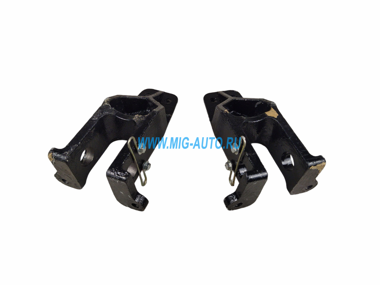 Вилка буксирная правая / левая / ZTD 53205-2806114/115