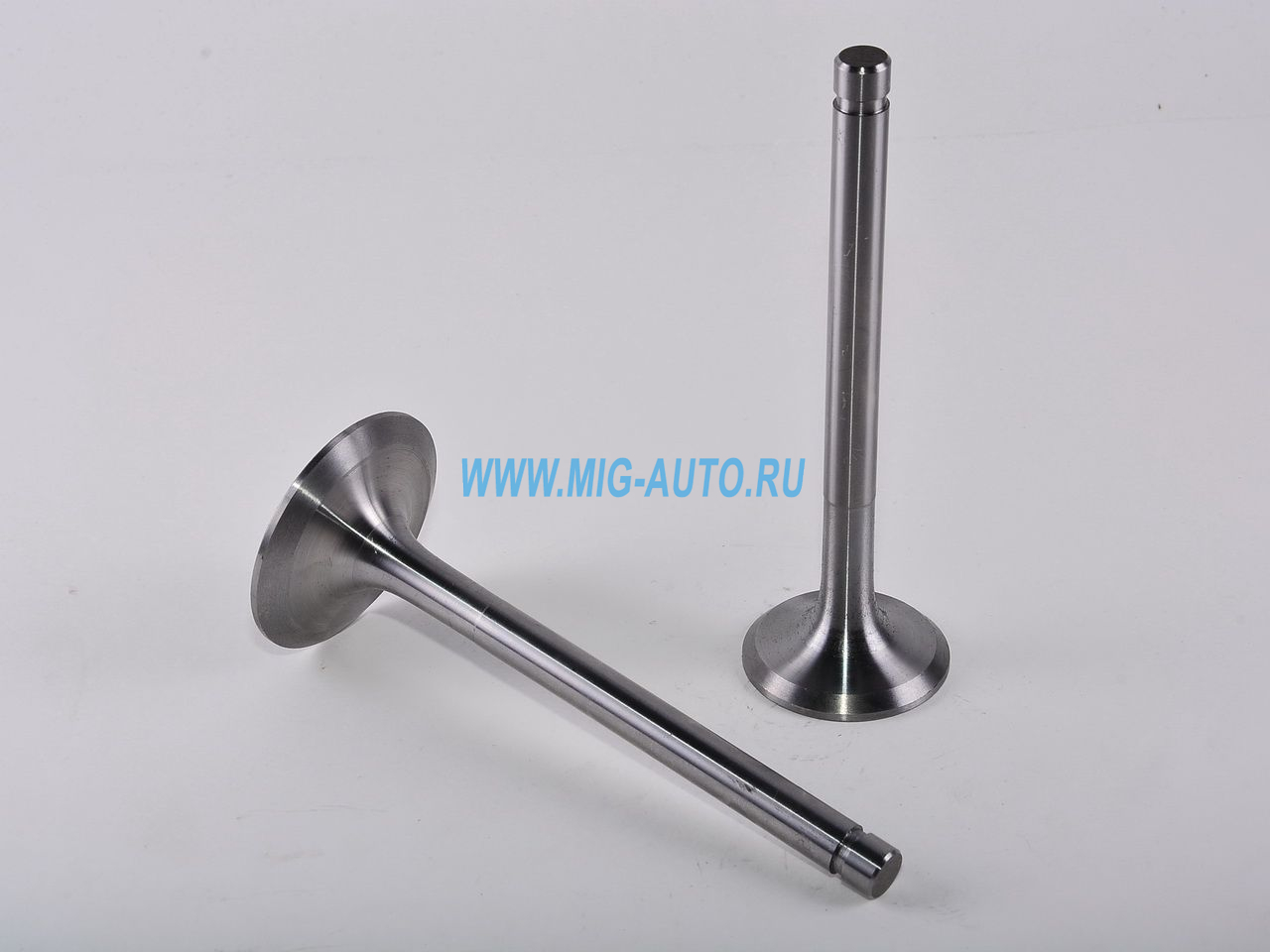 Клапана впускной/выпускной МАЗ (пара) 236-1007010+..015