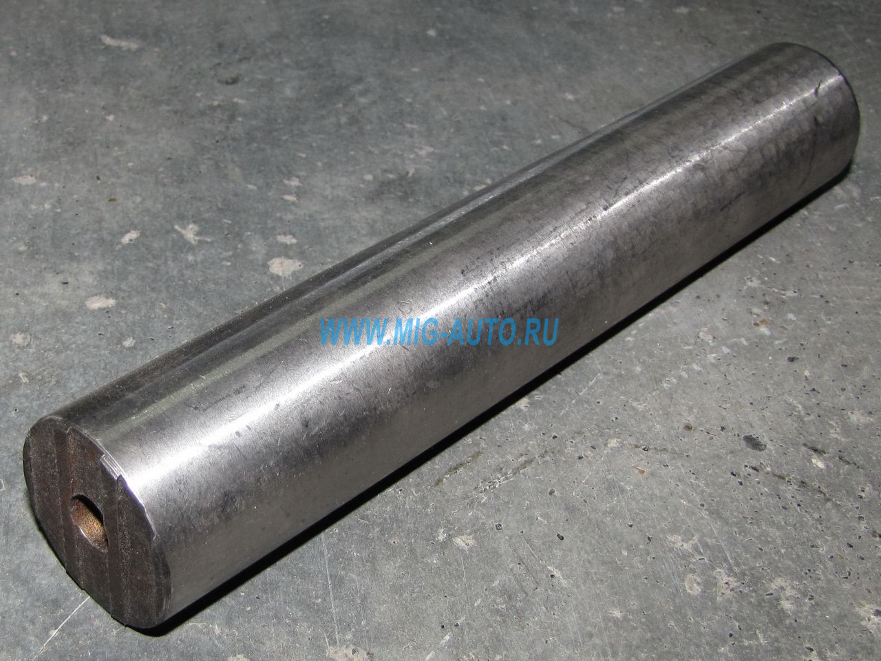 Шкворень МАЗ 4370 (зубрёнок) 4370-3001019