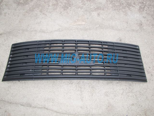 Облицовка кабины (пластик) 64221-8401020