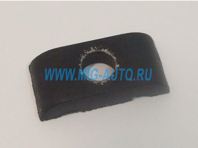 Скоба топливных трубок (двойная) резиновая малая 740-1104358