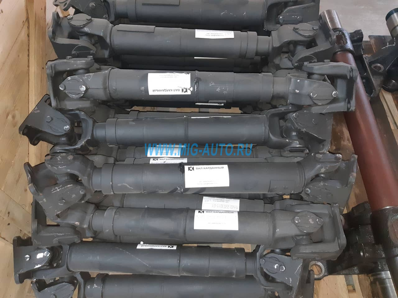 Вал карданный задний 724 мм с/о (ремонт с гарантией) 5320-2201011-01