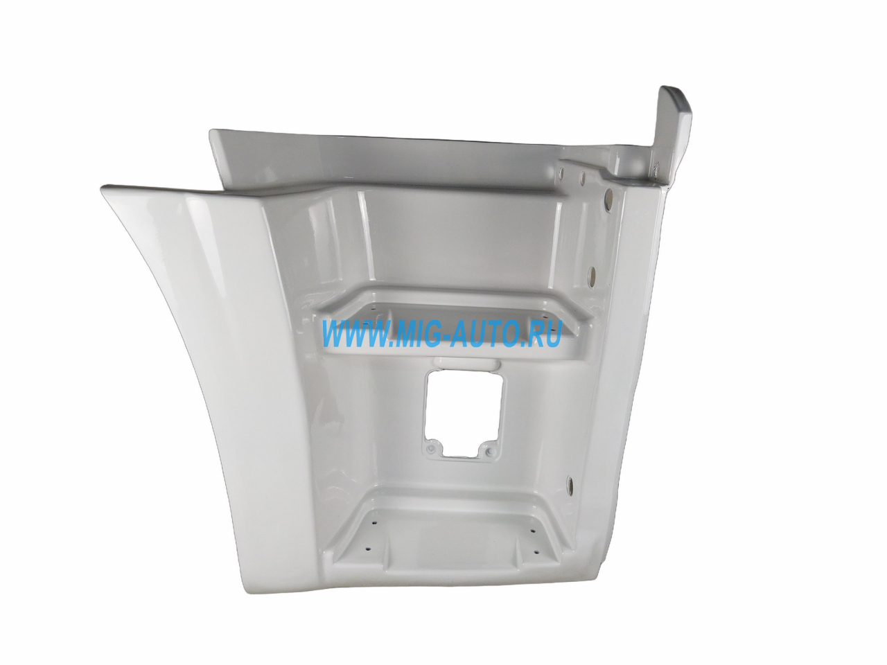 Щиток подножки правый 5490 белый 5490-8405110-10