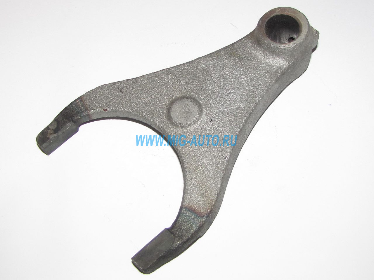 Вилка блокировки дифференциала раздаточной коробки 4310 / ПАО КамАЗ 4310-1802149