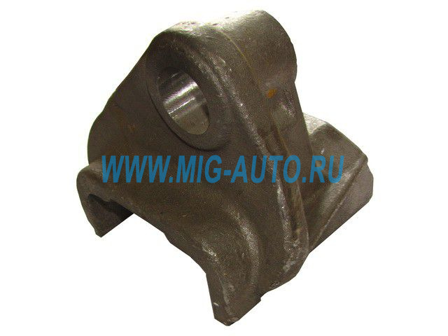 Кронштейн реактивной штанги 080 ниж. правый 5320-2919080