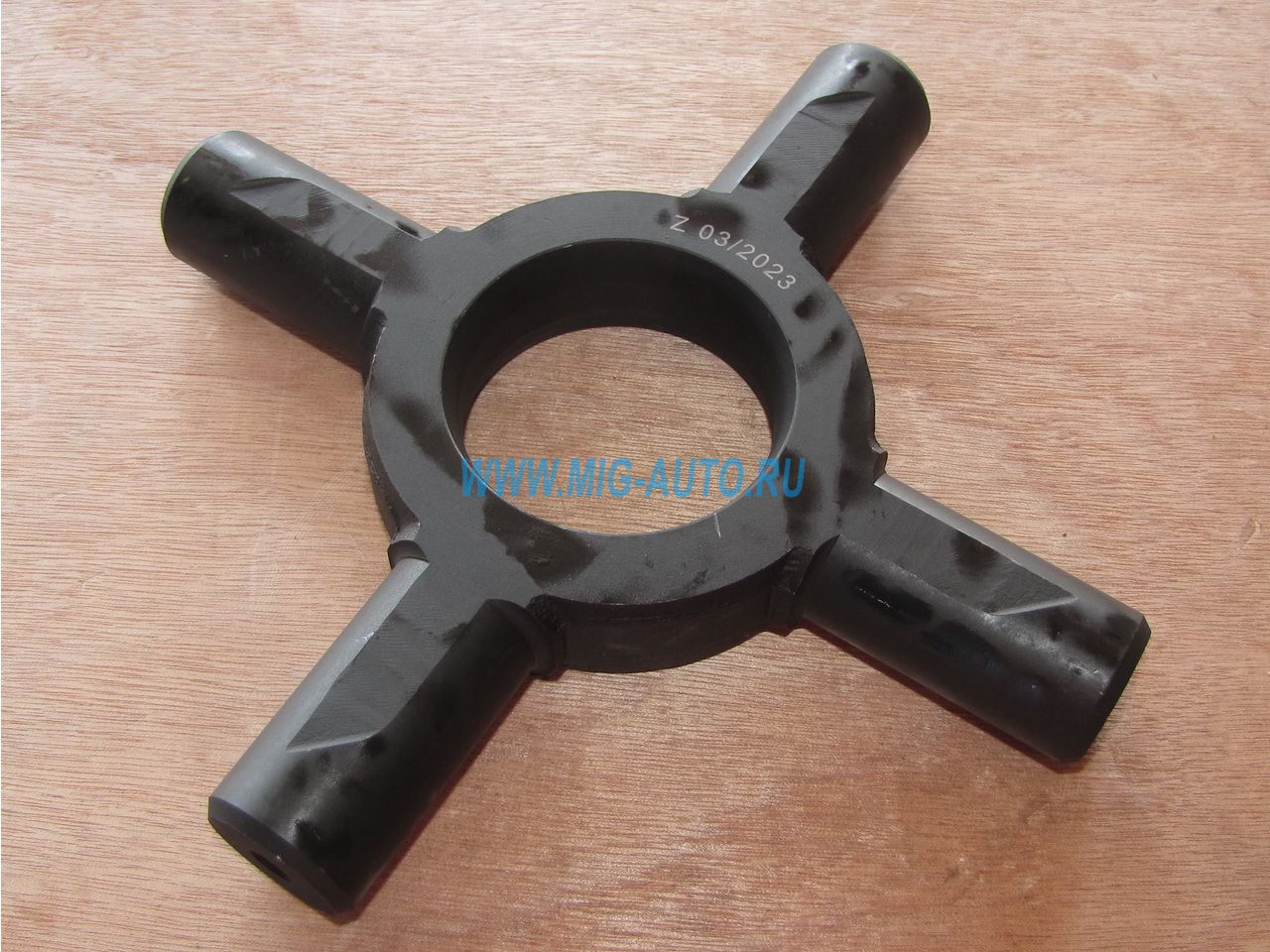 Крестовина МКД голая / Импорт 5320-2403060