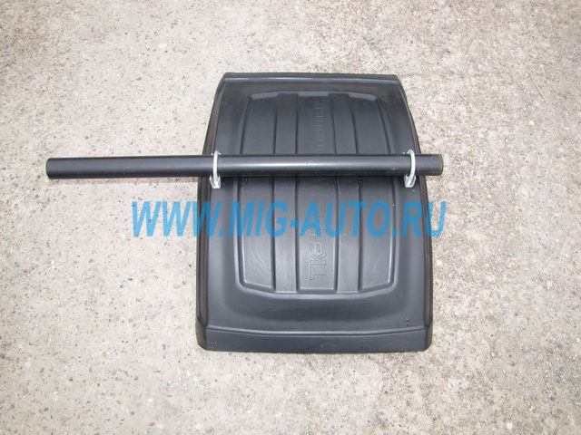 Полукрылок К-430 1/3 заднего крыла в сб. (с кронштейном на хомутах) 5410-8404014