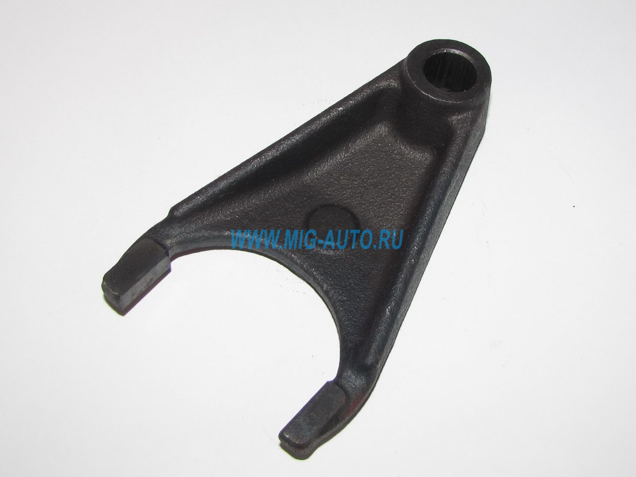 Вилка включения КОМ (на лебедку) / ПАО КАМАЗ 4310-4204126