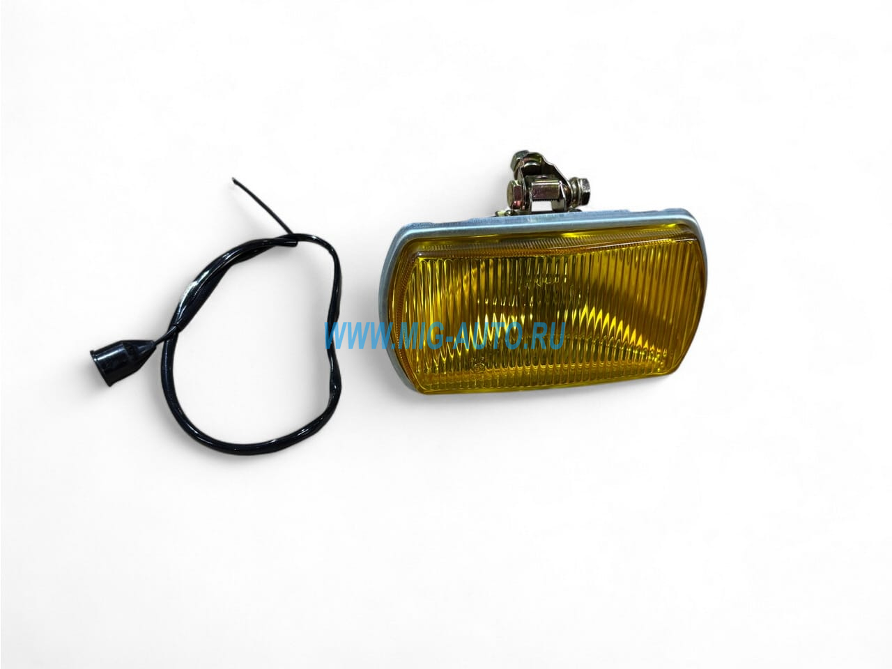 Фара противотуманная (желтая) ФГ152 / аналог 5320-3743010