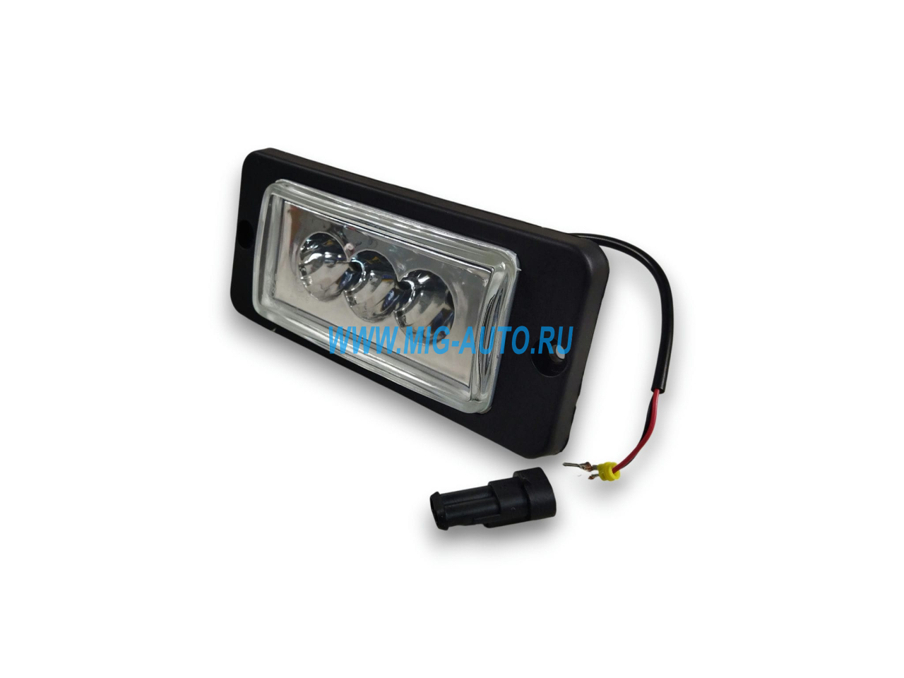 Фара противотуманная Камаз 5490  (светодиодная) 3 диод / аналог 35.3743 / TRK22/SF-TY09-01LED B