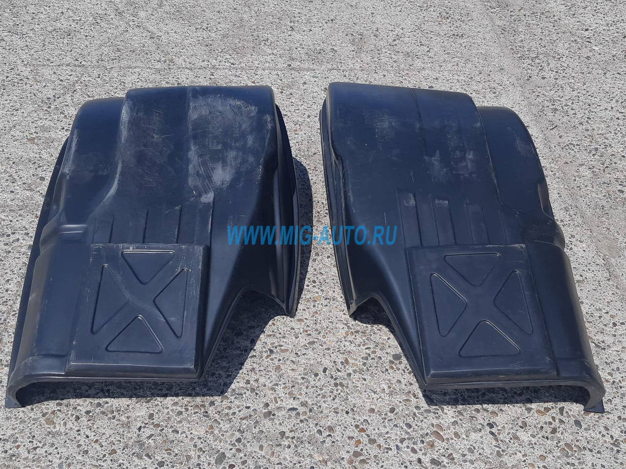 Подкрылки передние Евро ( со спальником ) 21004